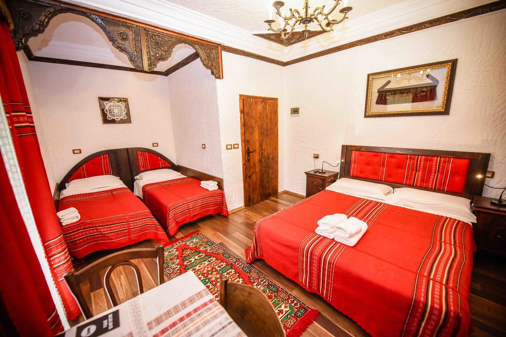 Hotel Tradita ชโคเดอร์ ภายนอก รูปภาพ